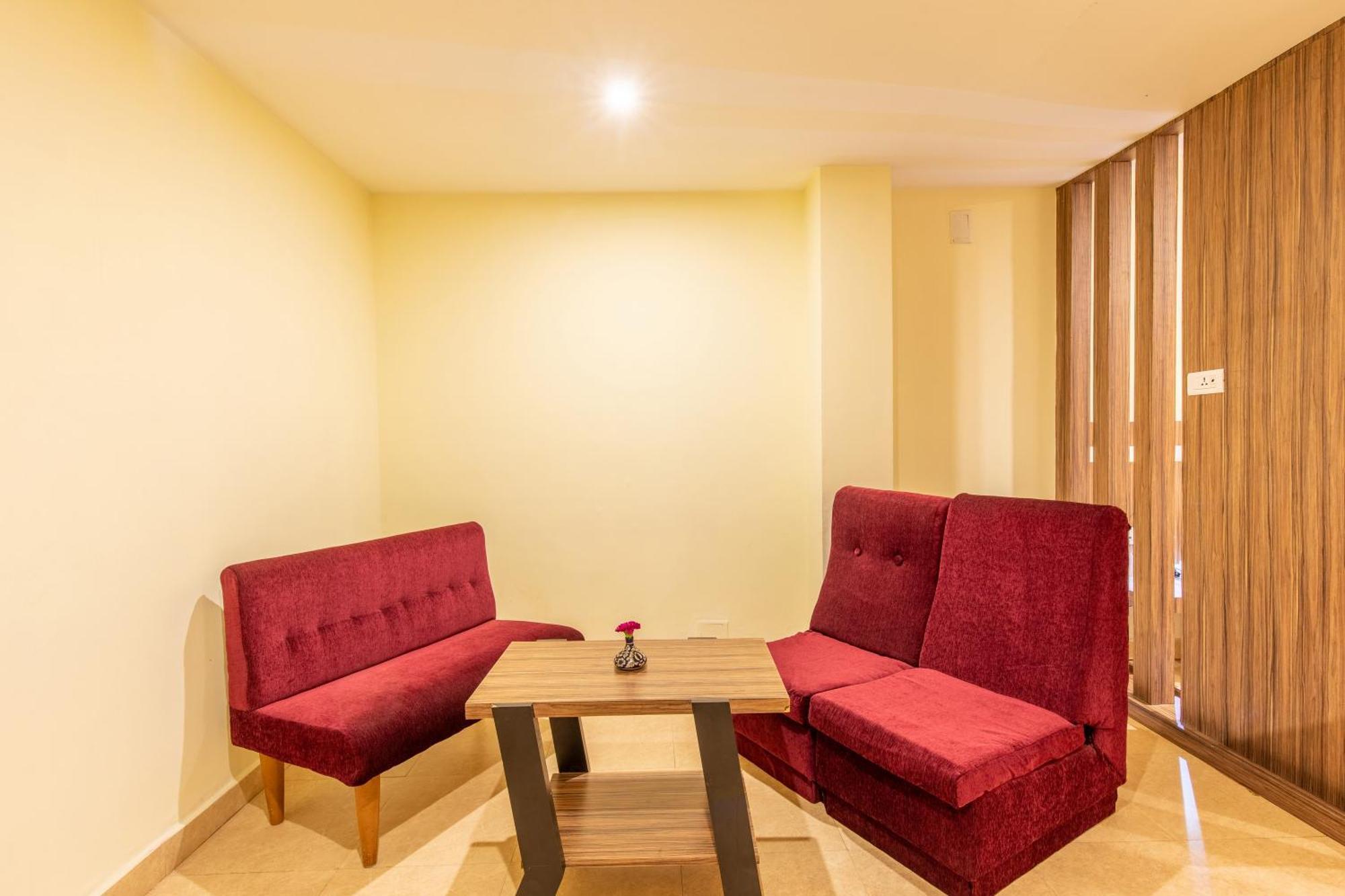 Vinayaga Inn By Poppys, Ooty Extérieur photo