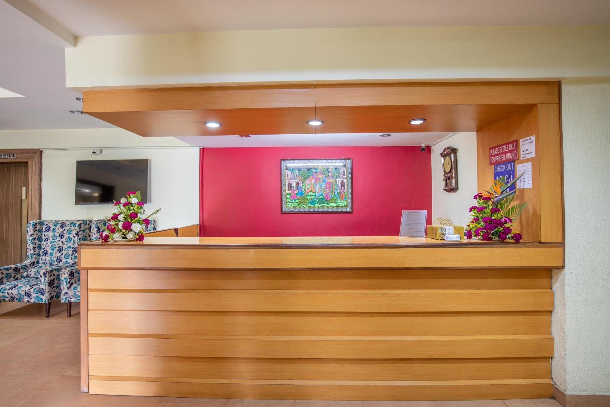 Vinayaga Inn By Poppys, Ooty Extérieur photo